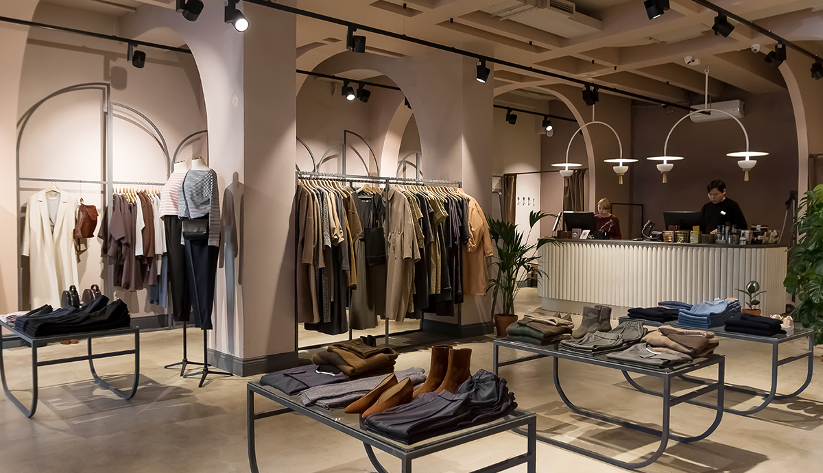 Сеть магазинов женской одежды "Unique fabric"